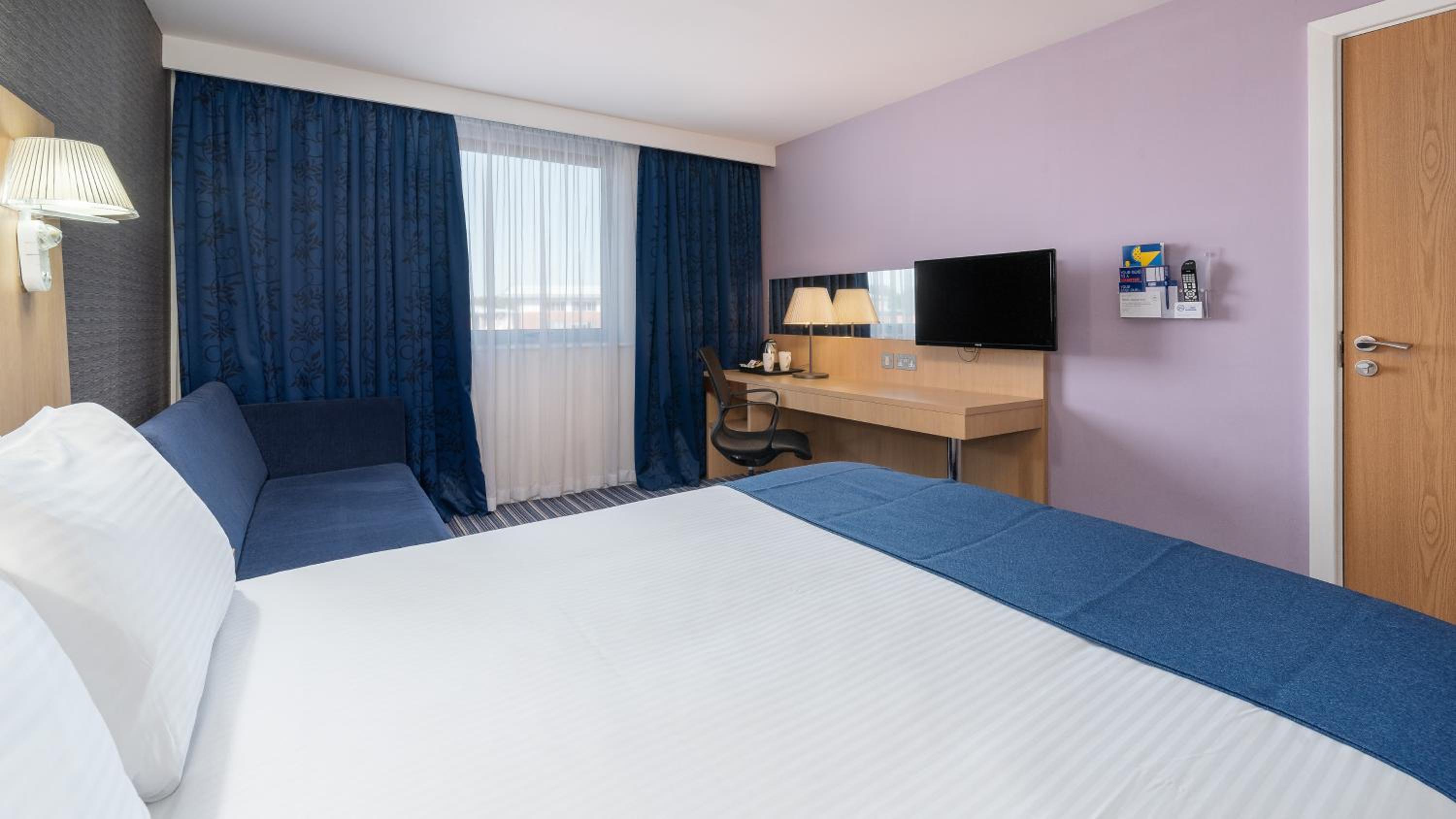 holiday inn express leigh sports village by ihg