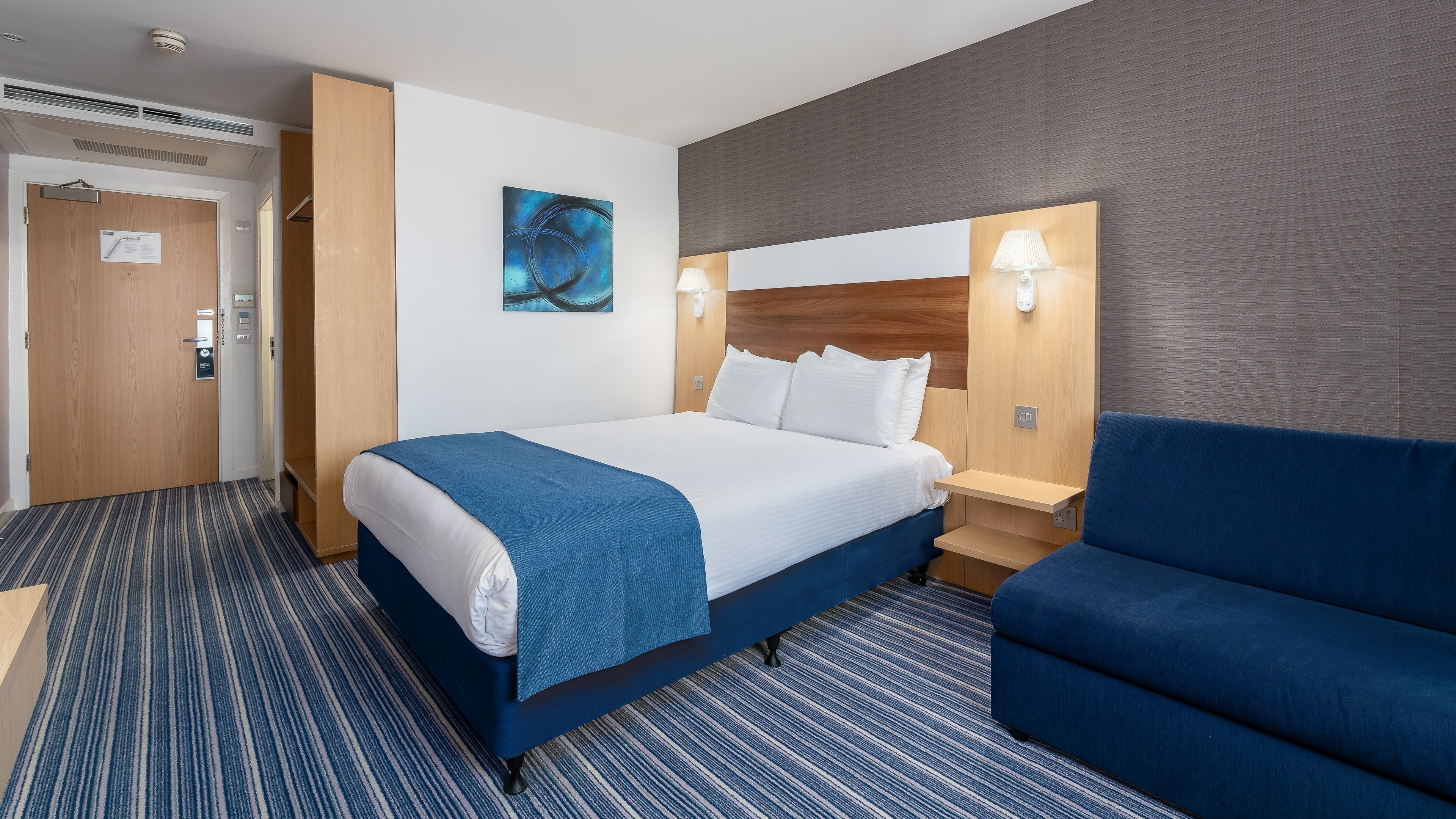 holiday inn express leigh sports village by ihg