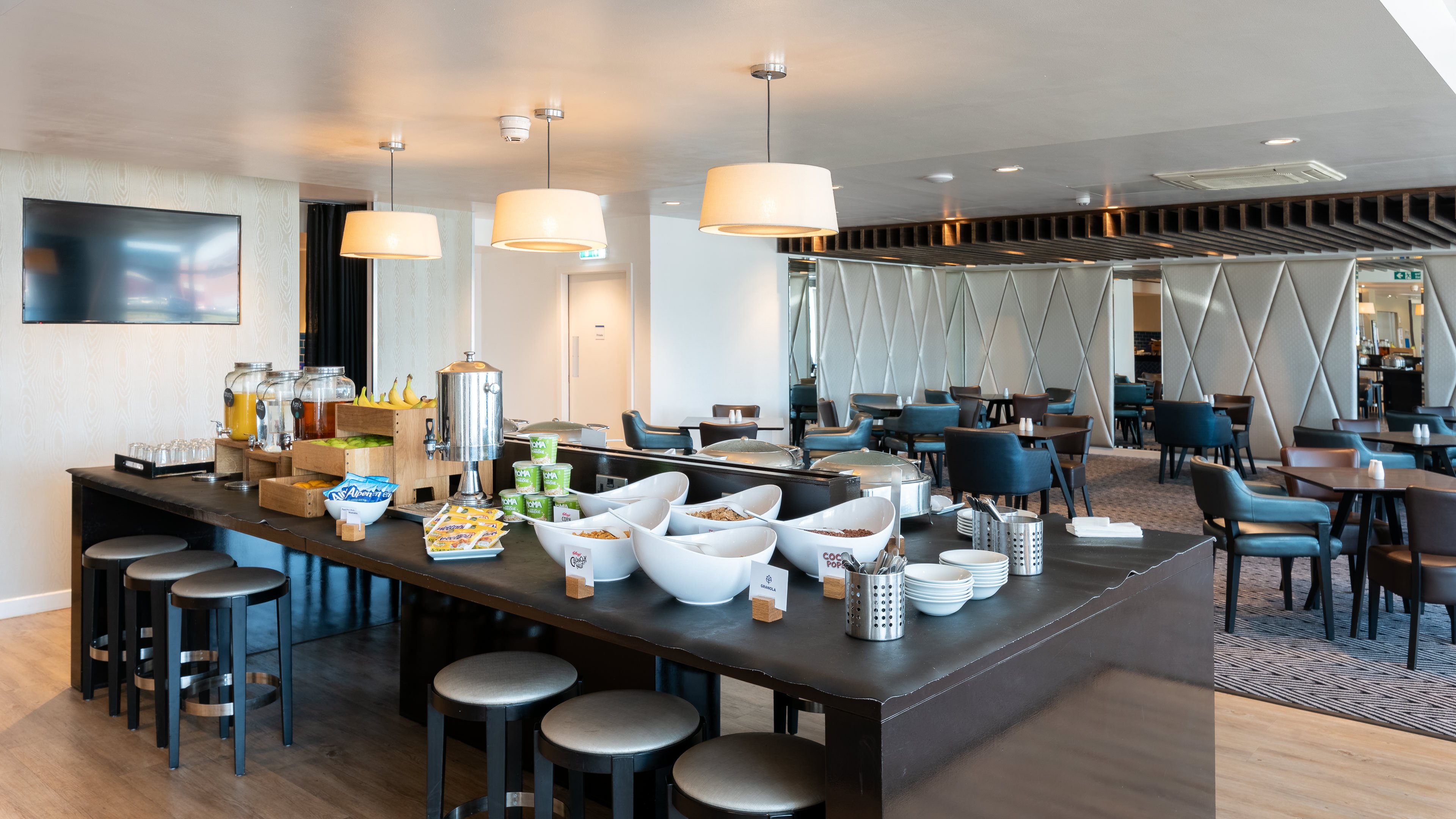 holiday inn express leigh sports village by ihg