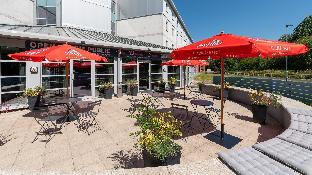 holiday inn express leigh sports village by ihg