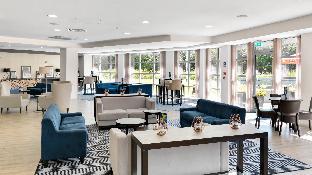 holiday inn express leigh sports village by ihg
