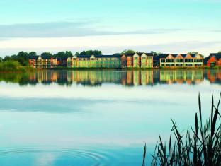 De Vere Cotswold Water Park,Cirencester>>Bristol,4 star