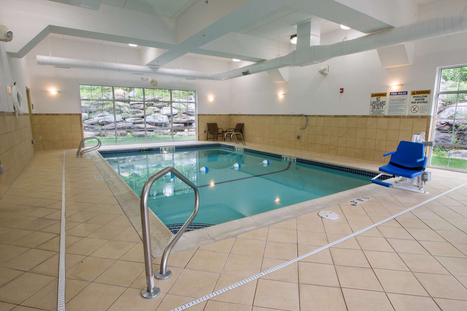 hampton inn and suites berkshires lenox
