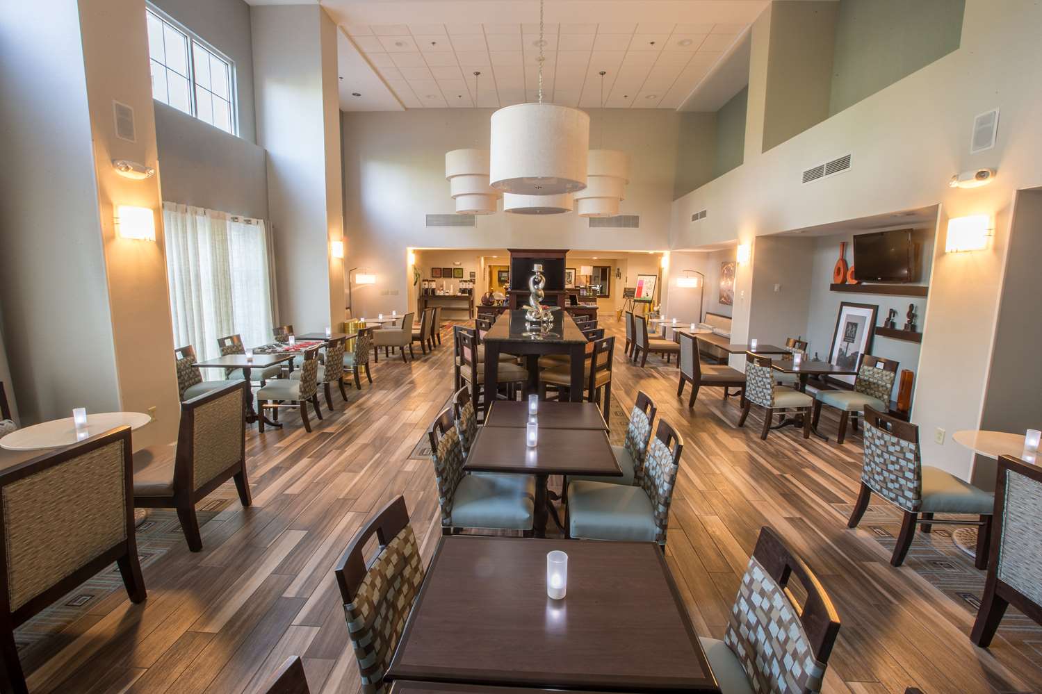 hampton inn and suites berkshires lenox