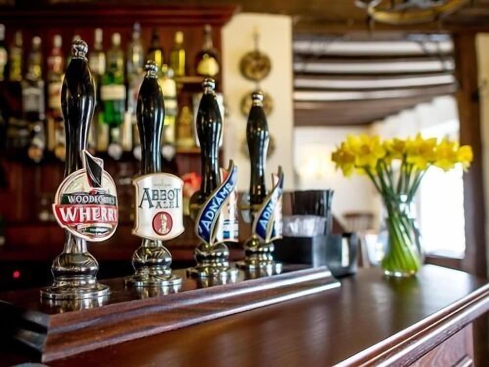 the white horse inn