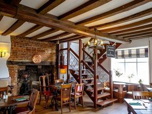 the white horse inn