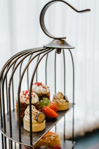 voco lythe hill hotel and spa by ihg