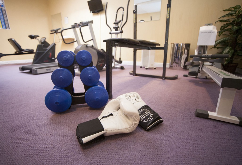 The White Swan Hotel,Calderdale>>Brighouse,2 star