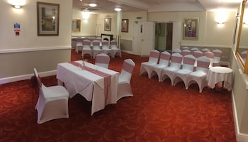 Red Lion Hotel,Hampshire>>Basingstoke,3 star