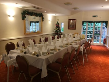 Red Lion Hotel,Hampshire>>Basingstoke,3 star