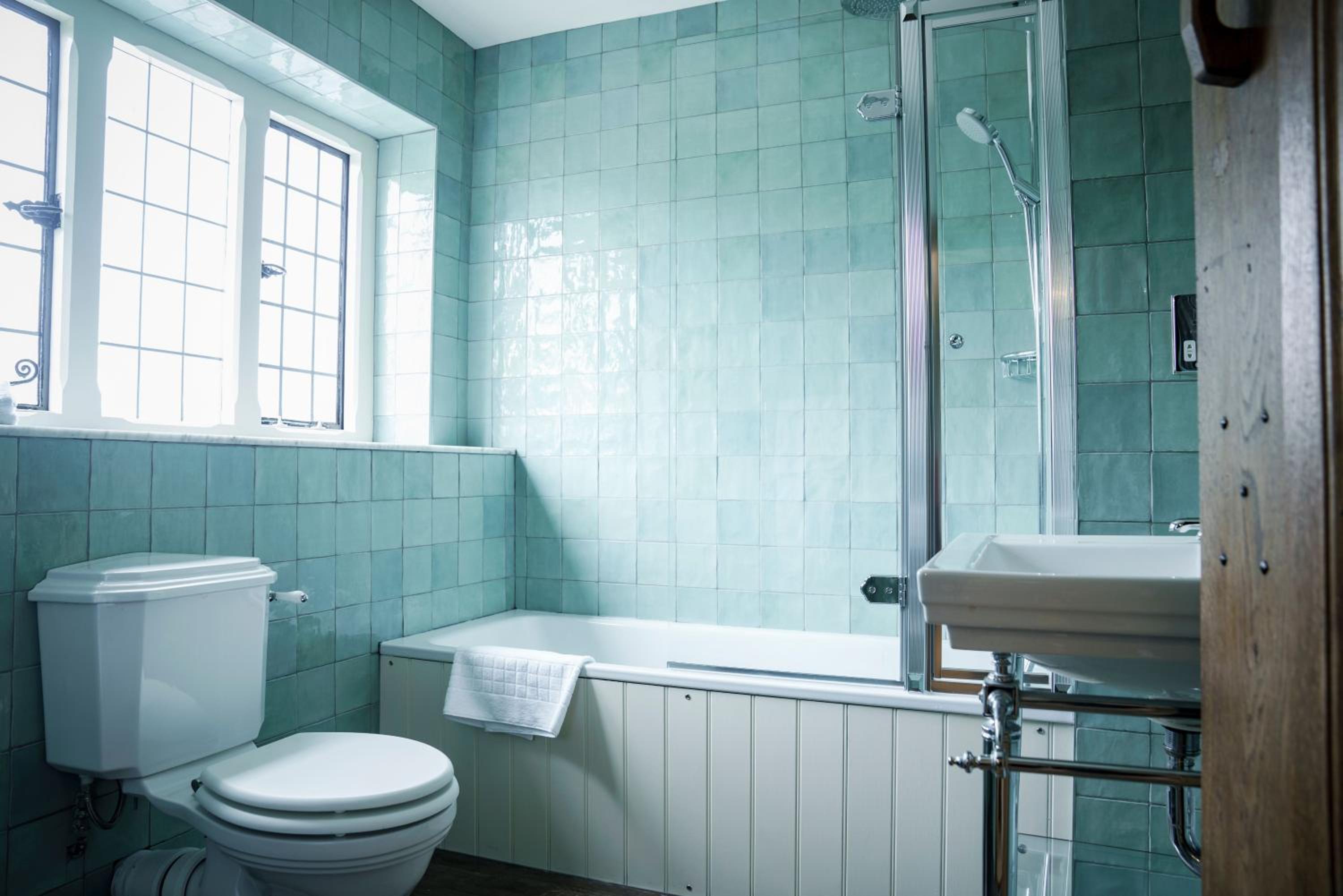 bear of rodborough hotel