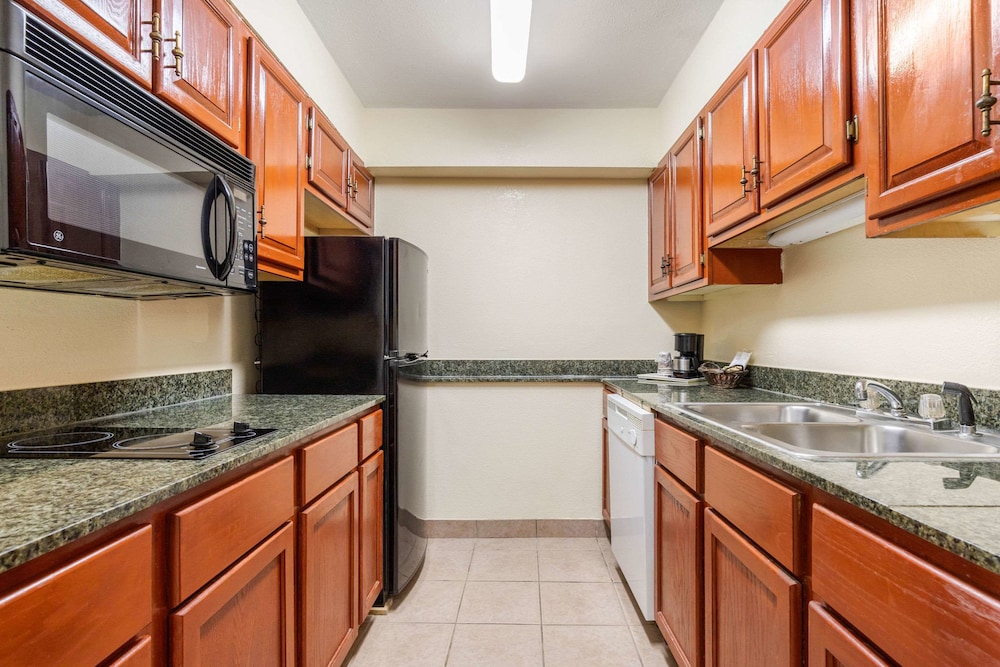 quality inn and suites