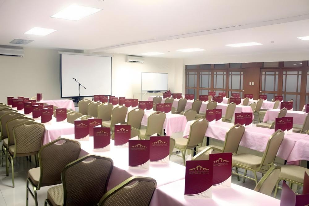 subic bay travelers hotel and event center