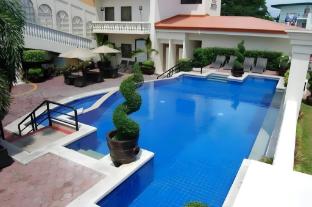 subic bay travelers hotel and event center