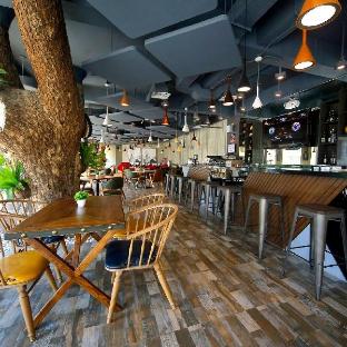 subic bay travelers hotel and event center