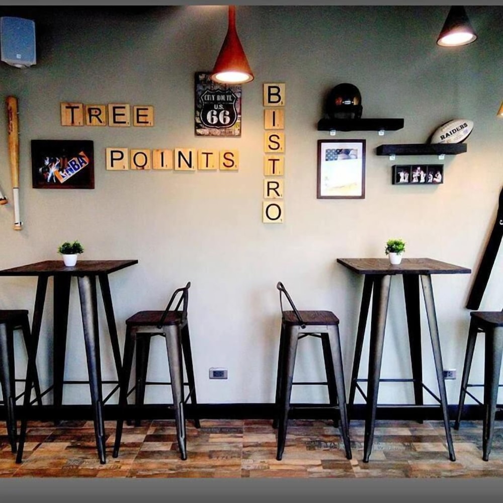 subic bay travelers hotel and event center