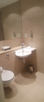 international hotel telford