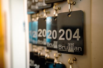 Hotel Bruman Salerno,Historical Downtown Salerno>>Campania,3 star