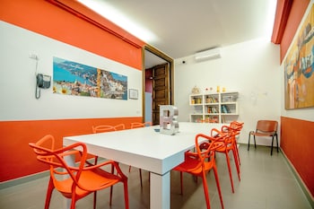 Hotel Bruman Salerno,Historical Downtown Salerno>>Campania,3 star