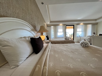 excelaris grand resort conventions and spa