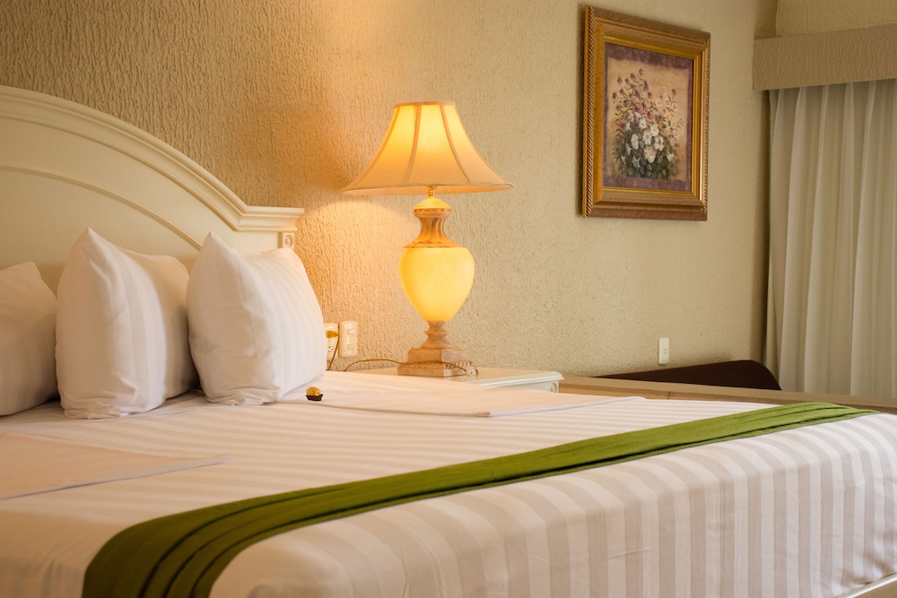 excelaris grand resort conventions and spa