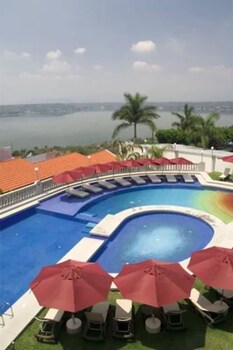 excelaris grand resort conventions and spa