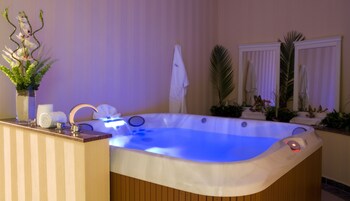 excelaris grand resort conventions and spa