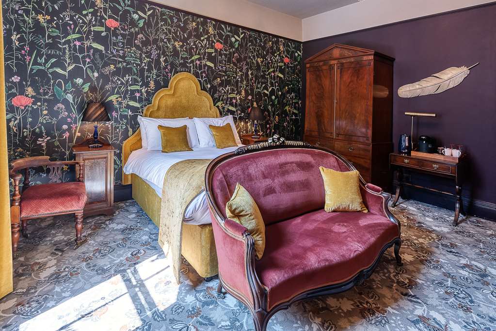 clementines guest house