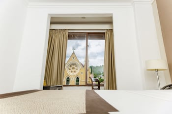 kandy city hotel by earls