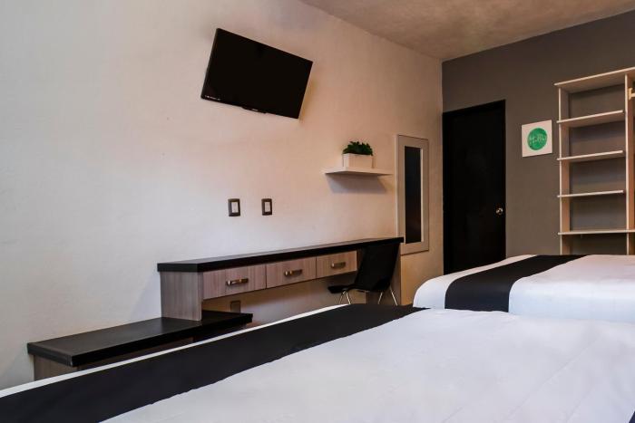 collection o hotel mango six flags hurricane harbor oaxtepec