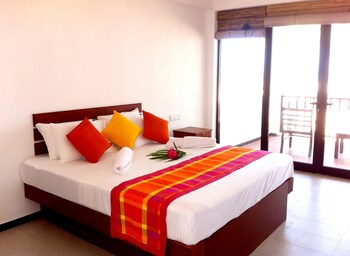 Welle Wadiya ,Kudawa>>Kalpitiya,4 star