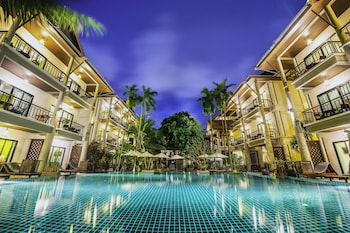 navatara phuket resort