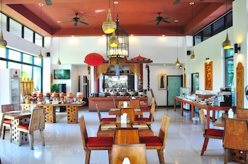 navatara phuket resort