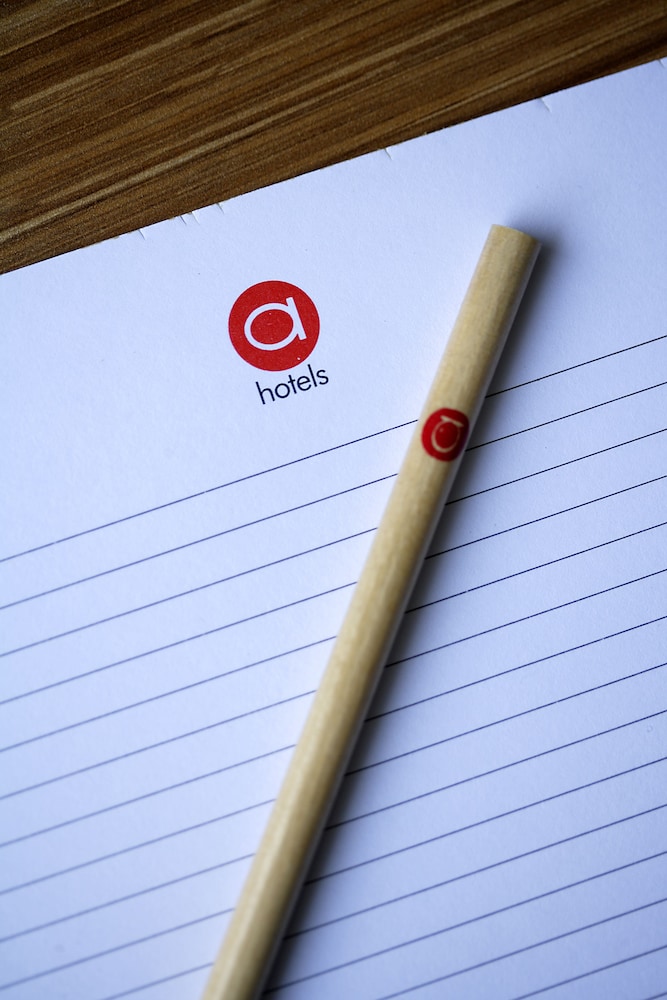 amaris hotel citra raya tangerang