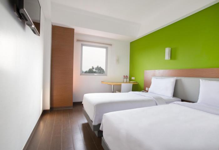 amaris hotel citra raya tangerang