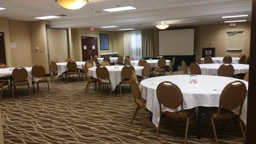 holiday inn presidential little rock downtown by ihg