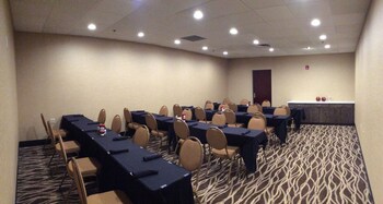 holiday inn presidential little rock downtown by ihg