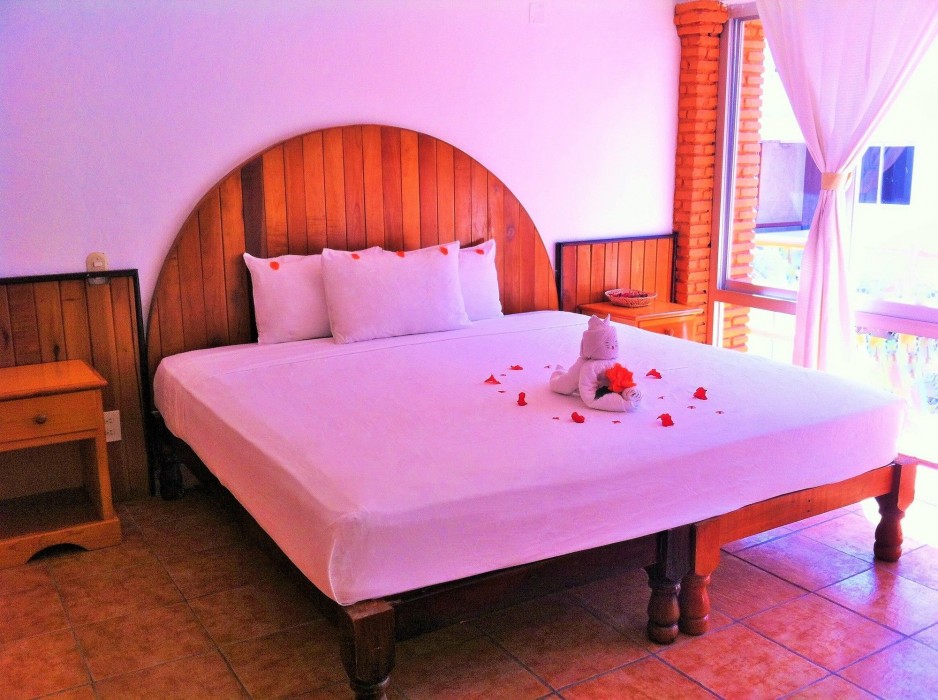Hotel Casa De La Palma Bed And Breakfast,Ixtapa - Zihuatanejo>>Ixtapa,3 star
