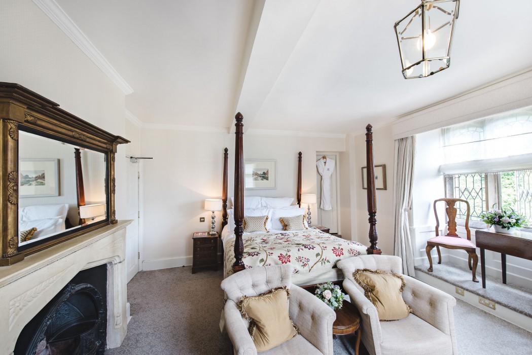 Lords Of The Manor Hotel,Cheltenham>>Bourton-On-The-Water,4 star