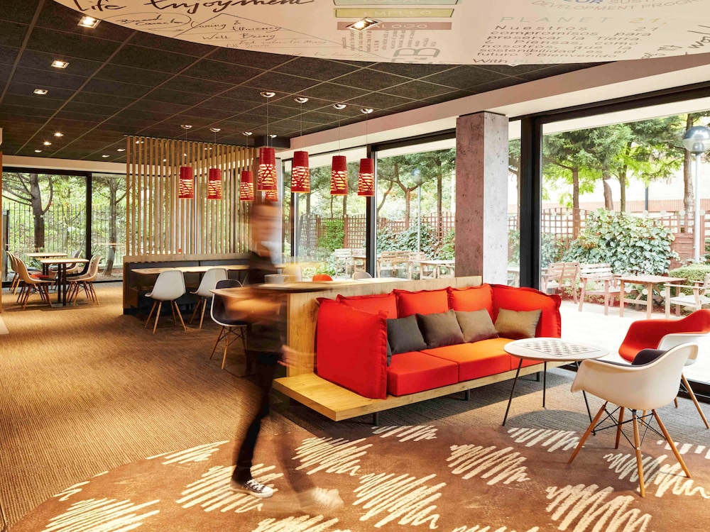 ibis london thurrock m25