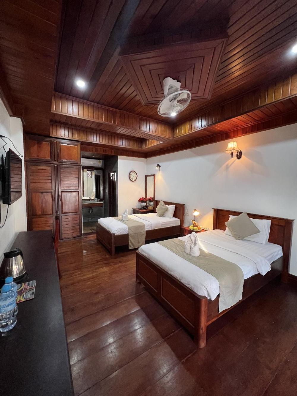 mekong sunset view hotel