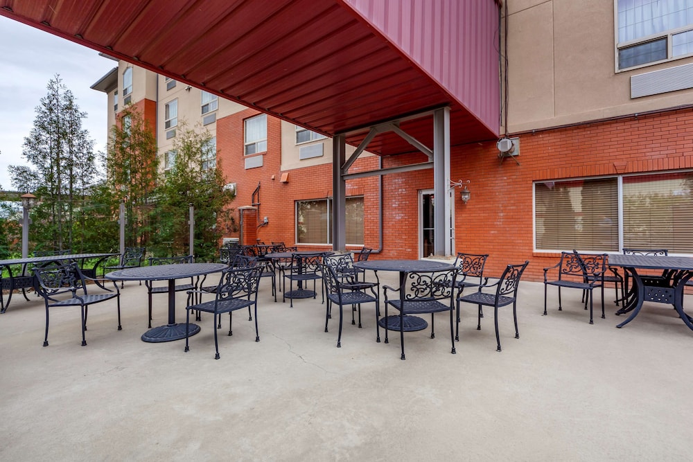 best western plus meridian hotel