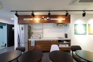 ekonomy haeundae guesthouse