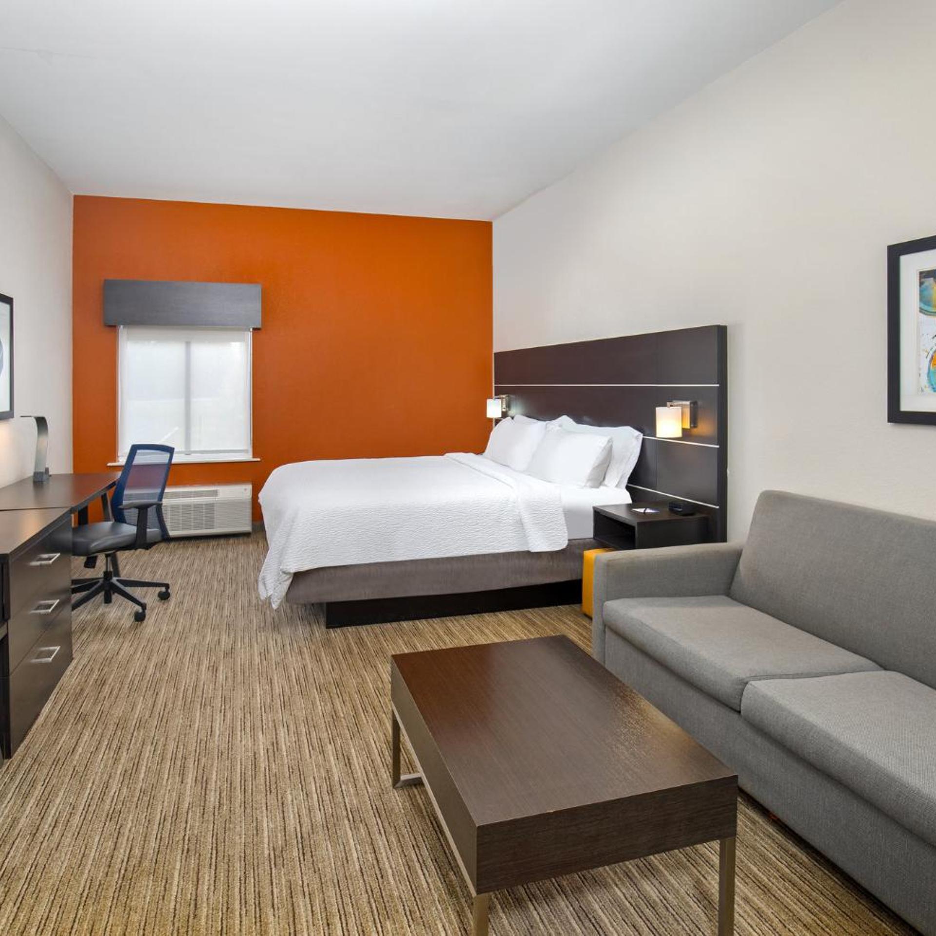 holiday inn express and suites locust grove by ihg