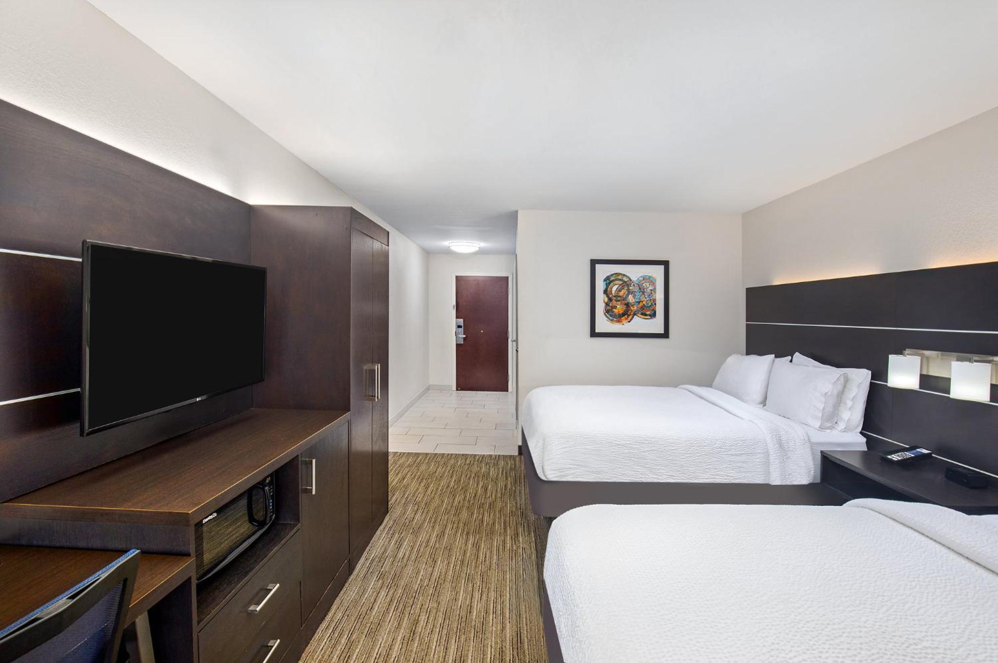 holiday inn express and suites locust grove by ihg