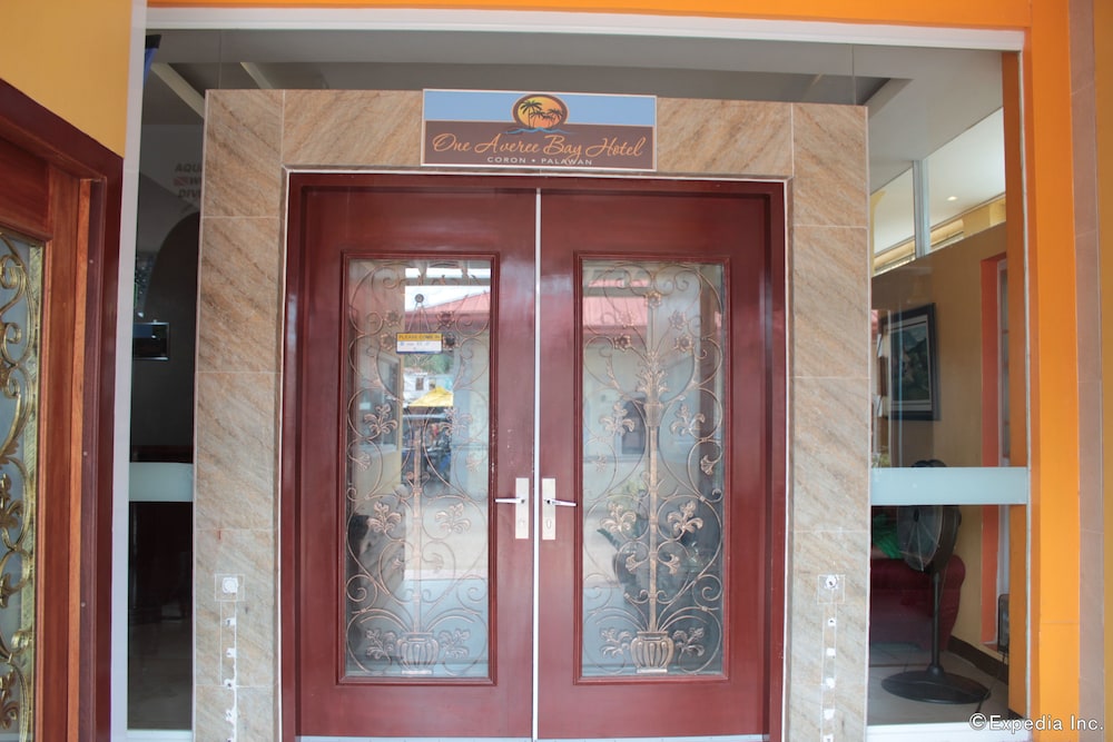 one averee bay hotel