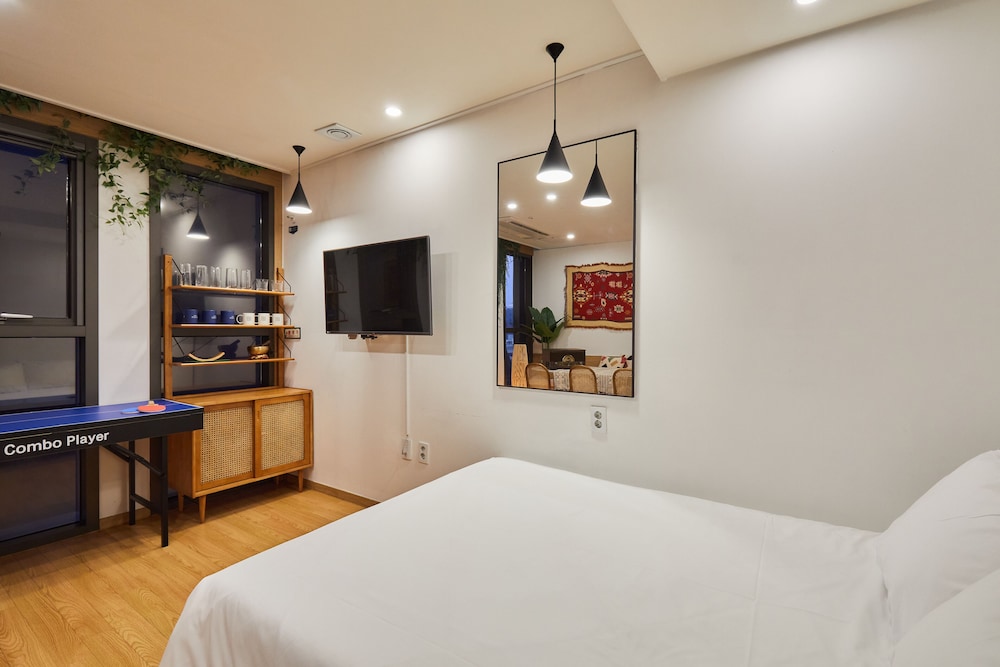 hotel poco seongsu
