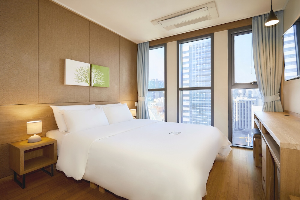 hotel poco seongsu
