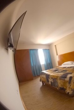 hotel esencia suites