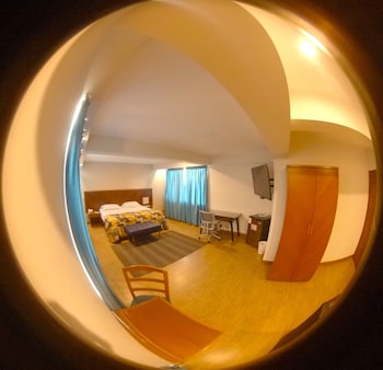 hotel esencia suites